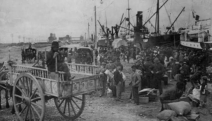 Desembarco en el puerto, fines del siglo XIX
